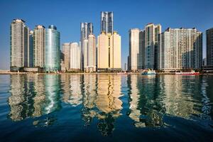 Marin ville grattes ciels dans Busan, Sud Corée photo