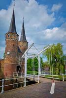 portoost est porte de delft. delft, Pays-Bas photo