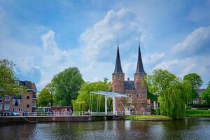 portoost est porte de delft. delft, Pays-Bas photo