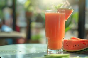 ai généré verre de pastèque jus est sur le table photo