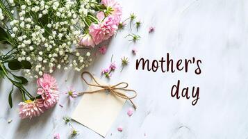 ai généré de la mère journée salutation carte avec bouquet de fleurs sur une marbre Contexte. photo