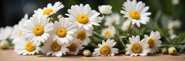 ai généré une bouquet de blanc marguerites sur le table proche en haut. une de fête anniversaire carte, Mars 8ème, une printemps cadeau, été temps. ai généré photo