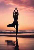 ai généré silhouette de Jeune femme pratiquant yoga sur le plage à le coucher du soleil. ai génératif photo