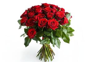 une bouquet de plein de rouge des roses et feuilles, isolé sur blanc photo