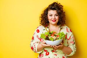 ai généré femme dans floral robe détient bol de salade photo