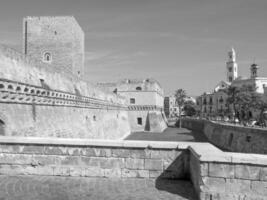 bari en italie photo