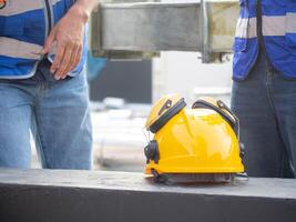 Jaune Orange Couleur casque casque sécurité industrie travail équipement ingénieur construction protection emploi outil constructeur chapellerie Occupation la main d'oeuvre journée nation américain Sud africain septembre un événement bannière photo