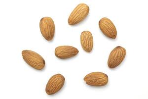 amandes sur blanc photo