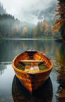 ai généré en bois bateau sur Lac dans le Alpes dans l'automne photo