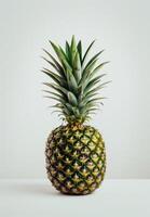 ai généré ananas sur une parfait blanc Contexte photo