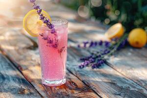 ai généré rose lavande limonade avec une tranche de citron, Provence style, espace pour texte photo