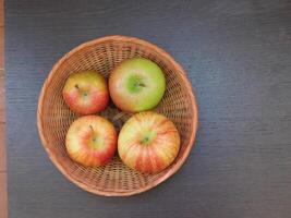 pommes dans la cuisine photo