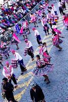 cusco, Pérou, 2015 - Hommes et femmes dans traditionnel costume inti Raymi Festival Sud Amérique photo