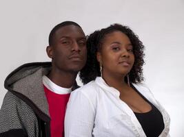 Jeune noir couple portrait photo