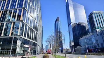 Varsovie, Pologne. sept Mars 2024. grattes ciels dans le financier district de centre ville varsovie. photo