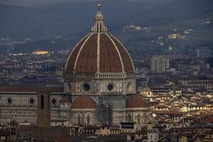 Florence dôme brunelleschi vue de san miniato église photo