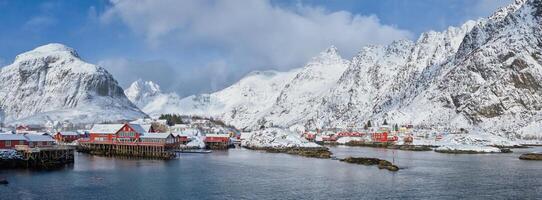 une village sur lofoten îles, Norvège photo