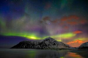 aurore borealis nord lumières. lofoten îles, Norvège photo