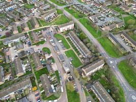 aérien vue de Résidentiel biens à Nord luton ville de Angleterre Royaume-Uni. Mars 19ème, 2024 photo