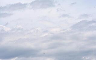 photo de blanc des nuages pendant le journée