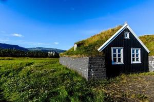 2021 08 10 snaefellsnes maison avec toit en herbe