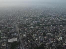 Haut voir. un vrai vue de ville lahore sur 2023-07-17 photo