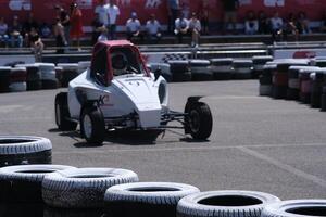 tirana, Albanie,2022 - kart courses la vitesse photo