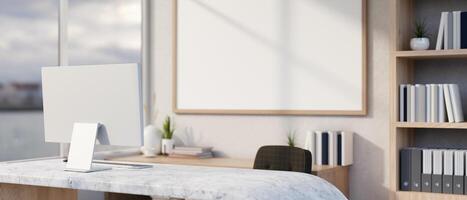 une ordinateur sur une moderne marbre bureau dans une contemporain privé Bureau dans une gratte-ciel bâtiment. photo