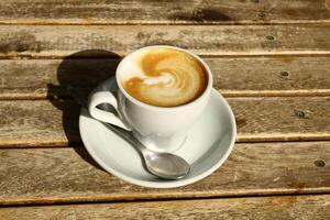 une tasse de chaud aromatique café. illustration . photo
