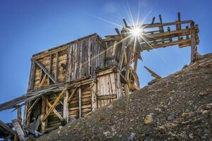 ruines de or mien dans rocheux montagnes photo