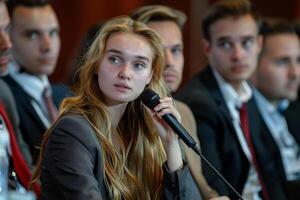 ai généré femme politicien parlant dans convention photo