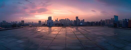 ai généré vide carré sol avec ville horizon Contexte à le coucher du soleil. haute angle vue de vide béton Plate-forme et Urbain paysage avec bâtiments dans le distance. large panoramique bannière photo