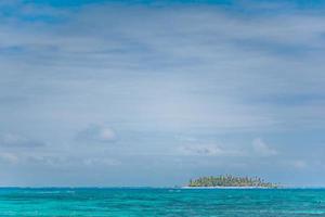 san andres johnny cay petite île. photo