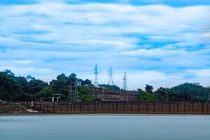 nam ngomme barrage, Laos. électricité génération source. photo