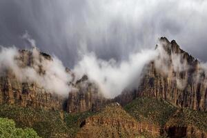 Sion canyon brouillard photo