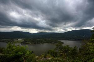 sur le ours Montagne photo