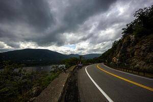 sur le ours Montagne photo