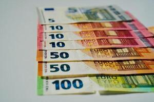 billets et pièces en euros photo