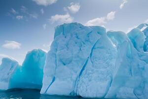 majestueux la glace falaises couronné par une cool atmosphère, encadré par le magnifique mer et ciel, prestidigitation une harmonieux panorama de la nature glacé grandeur et océanique splendeur photo