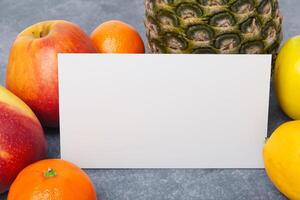 carte et blanc papier maquette harmonisé avec Frais fruit, artisanat une visuel symphonie de astucieux conception et culinaire plaisir, où sain Ingrédients fusionner dans une le banquet de vibrant imagerie photo