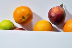 carte et blanc papier maquette harmonisé avec Frais fruit, artisanat une visuel symphonie de astucieux conception et culinaire plaisir, où sain Ingrédients fusionner dans une le banquet de vibrant imagerie photo