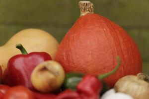 Frais des légumes choisi Frais de le jardin dans proche en haut photo