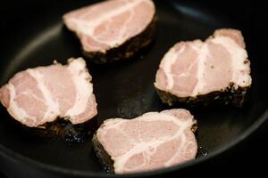 frit porc cou steak appelé noble rôti photo