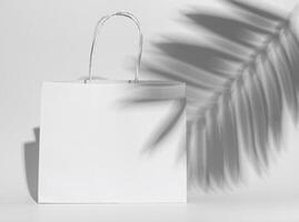 blanc papier achats sac, paquet avec poignées, feuille ombre photo