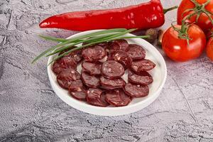 sauvage ours Viande fait maison saucisses photo