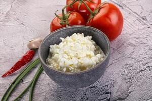 chalet fromage fromage blanc dans le bol photo