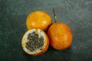 tropical jus granadilla passion fruit photo