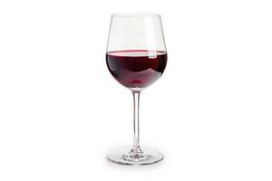 rouge du vin dans une verre isolé sur blanc Contexte réaliste photo image avec agrafe chemin