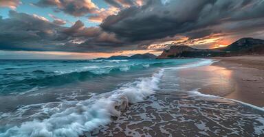 grand angle paysage photo avec une bord de mer avec s'écraser vagues et spectaculaire ciel