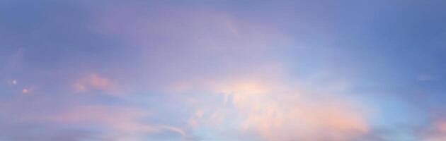 Ouest côte merveille, captivant le coucher du soleil cloudscape dans Britanique Colombie, Canada. photo